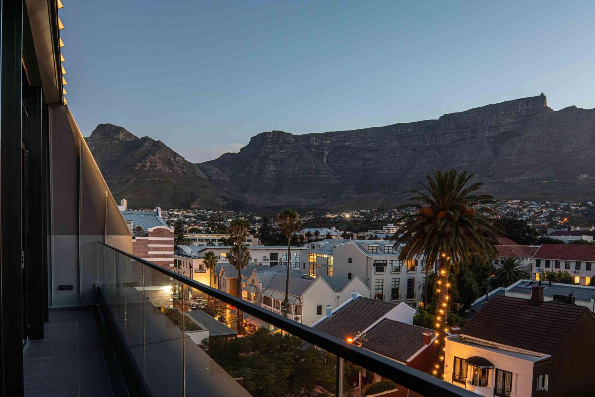 Canopy By Hilton Cape Town Longkloof Eksteriør billede